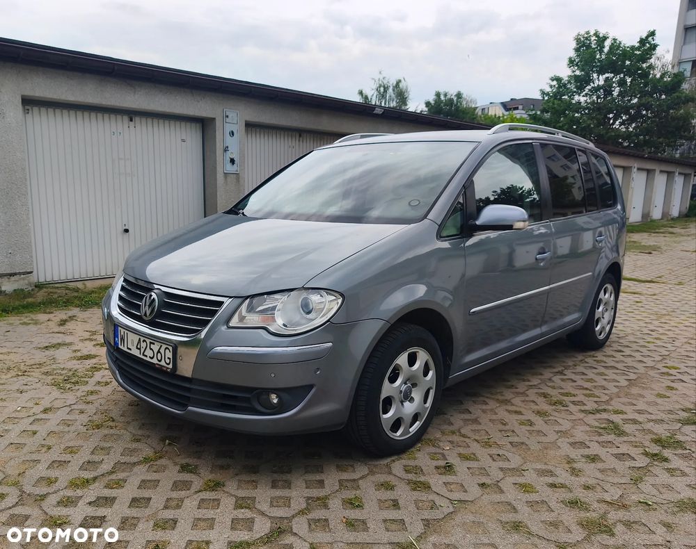 Volkswagen Touran 1.9 TDI DSG Trendline - 1