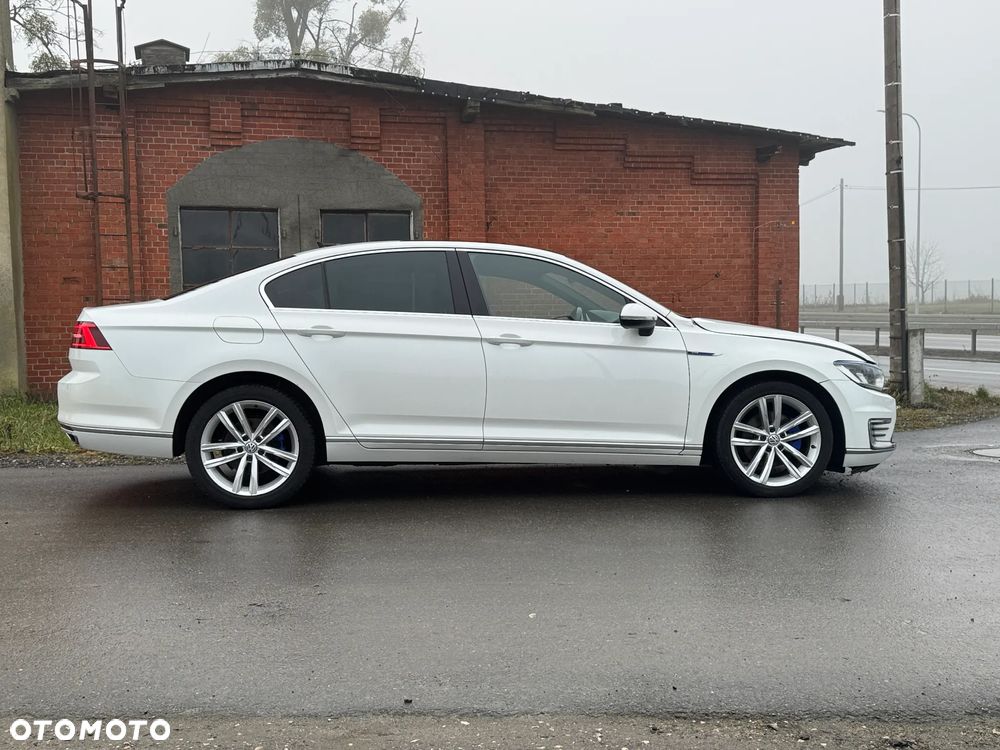 Volkswagen Passat Variant - 1