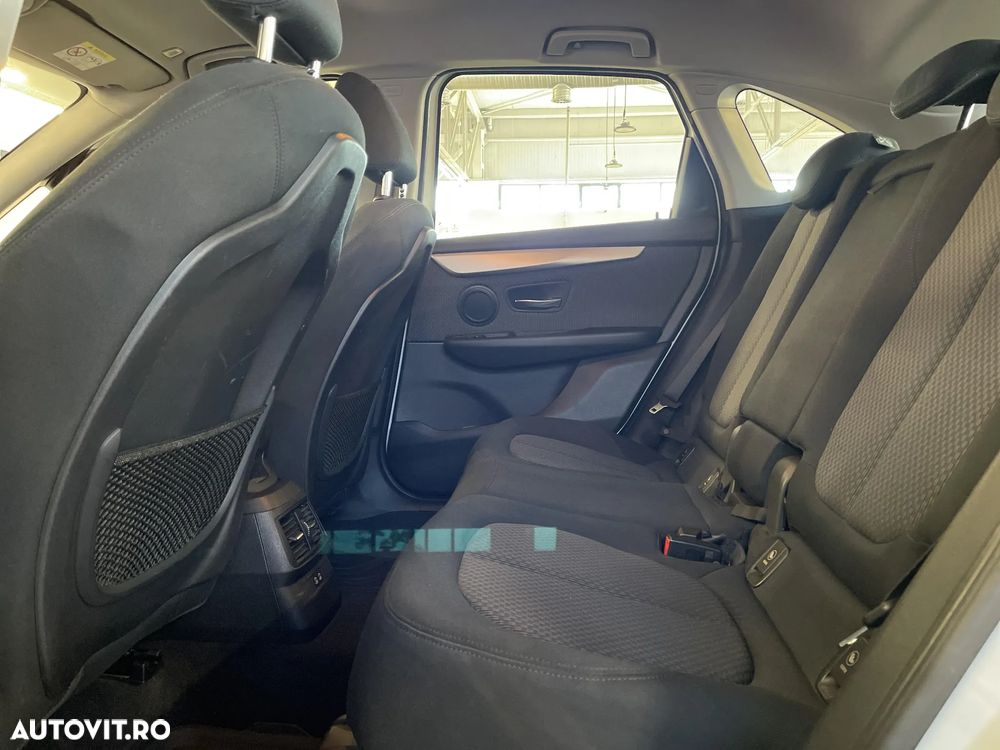 BMW Seria 2 218i Active Tourer Aut. - 12