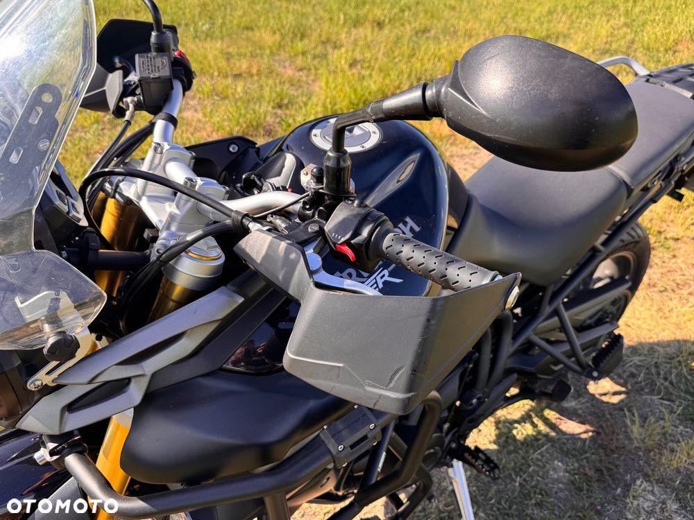Triumph Tiger - 25