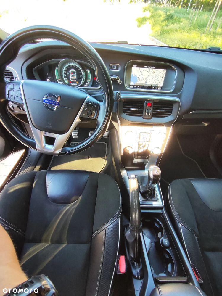 Volvo V40 T3 RDesign - 14