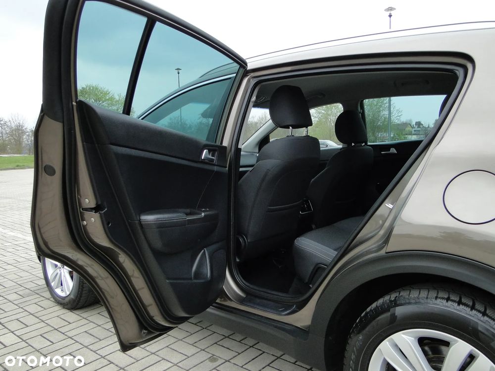 Kia Sportage 2,0 CRDI AWD Platinum - 16