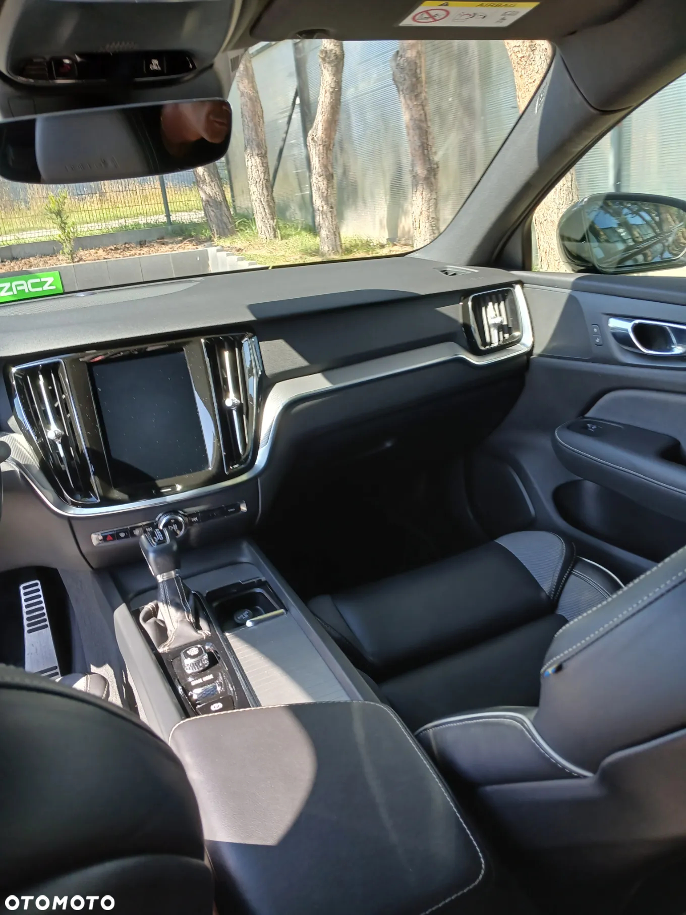 Volvo S60 T4 R-Design - 11