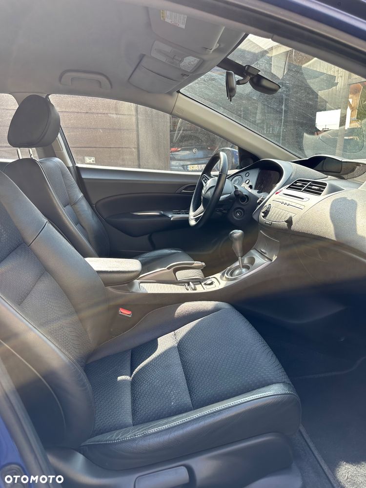 Honda Civic 1.4 i-VTEC Comfort - 11