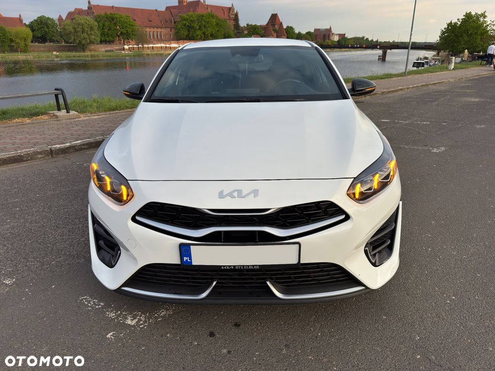 Kia ProCeed - 5