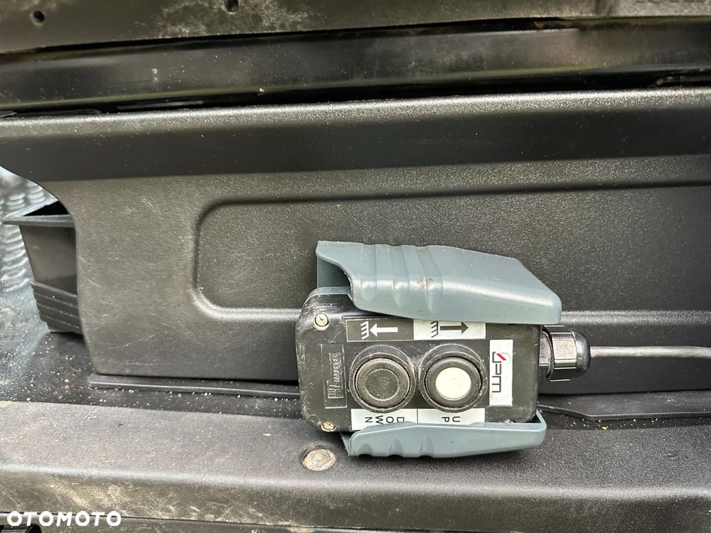 Mitsubishi FUSO KIPER WYWROTKA 3,0 - 20