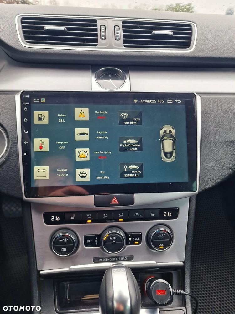 Volkswagen CC 2.0 TDI DPF BMT DSG - 9