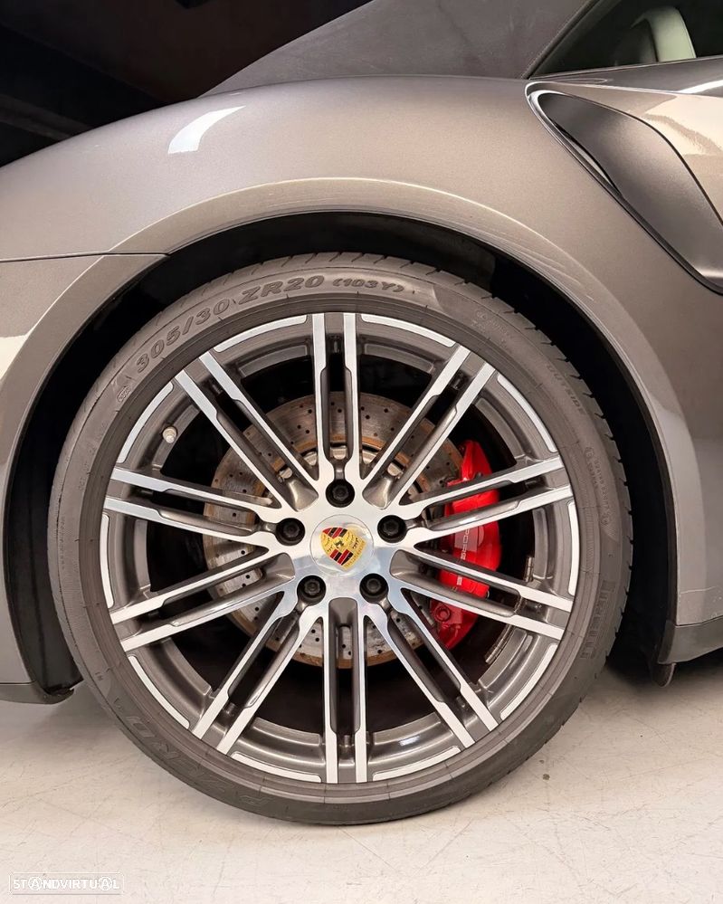 Porsche 911 (991) Turbo PDK - 19
