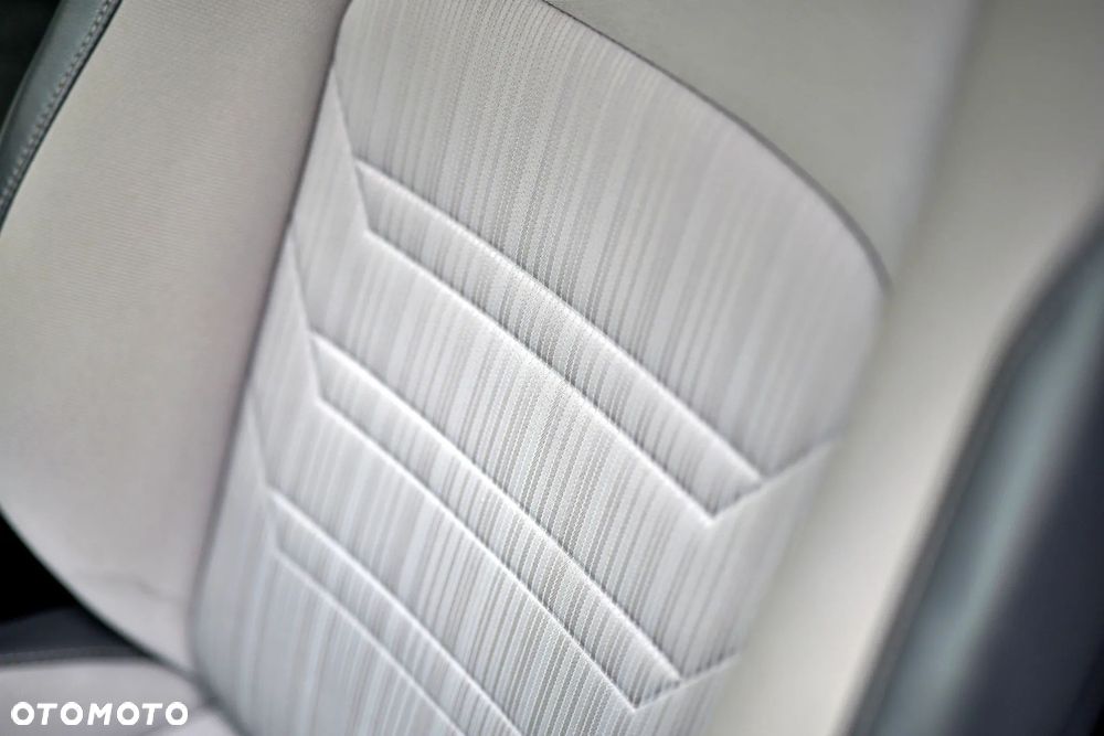 Lexus NX 300h Elegance AWD - 18