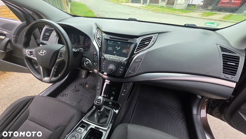 Hyundai i40 1.7 CRDi BlueDrive Premium - 32