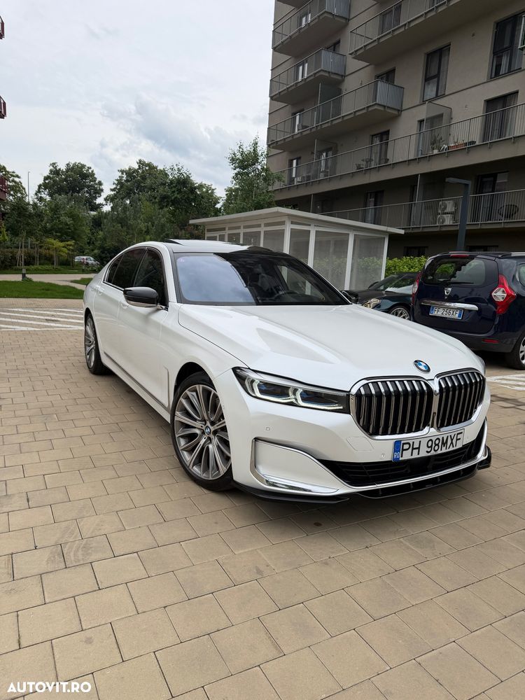 BMW Seria 7 745Le AT PHEV - 12