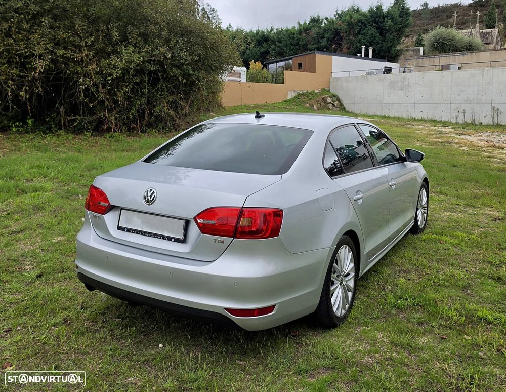 VW Jetta 1.6 TDi Trendline - 9