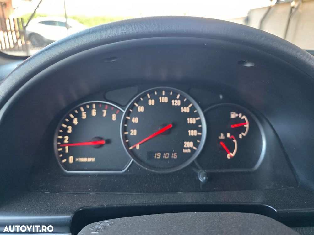 Suzuki Grand Vitara - 4