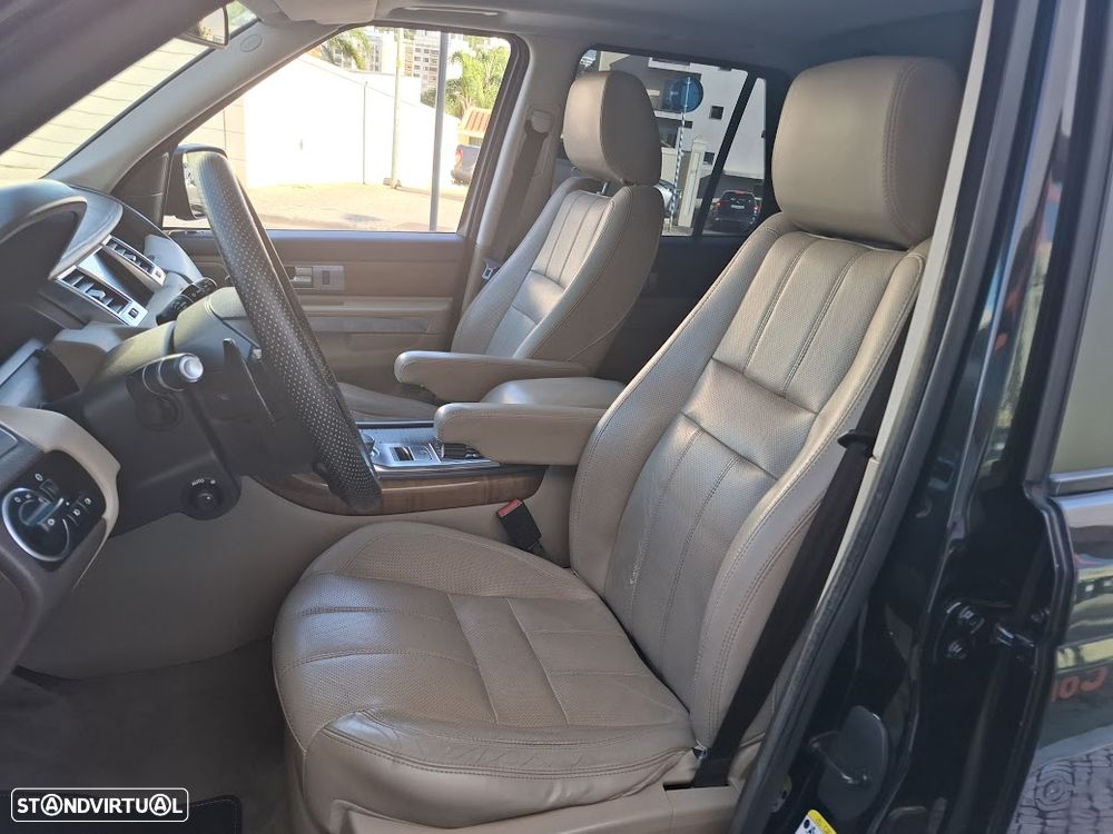 Land Rover Range Rover Sport 3.0 TDV6 HSE - 29