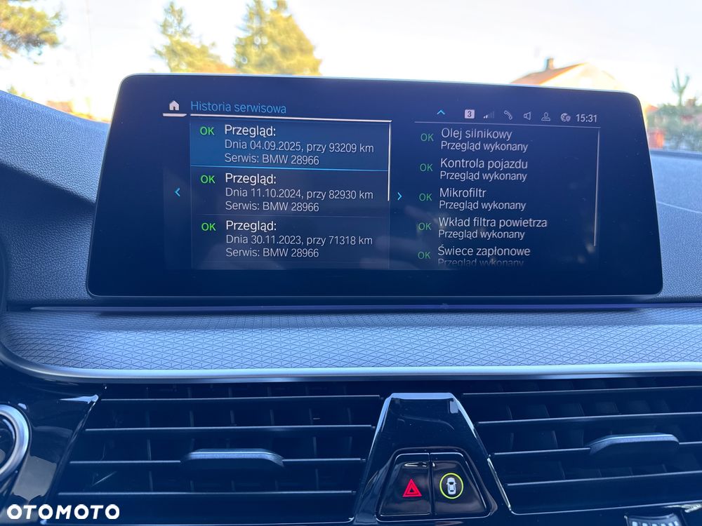 BMW Seria 5 530e iPerformance xDrive M Sport sport - 33