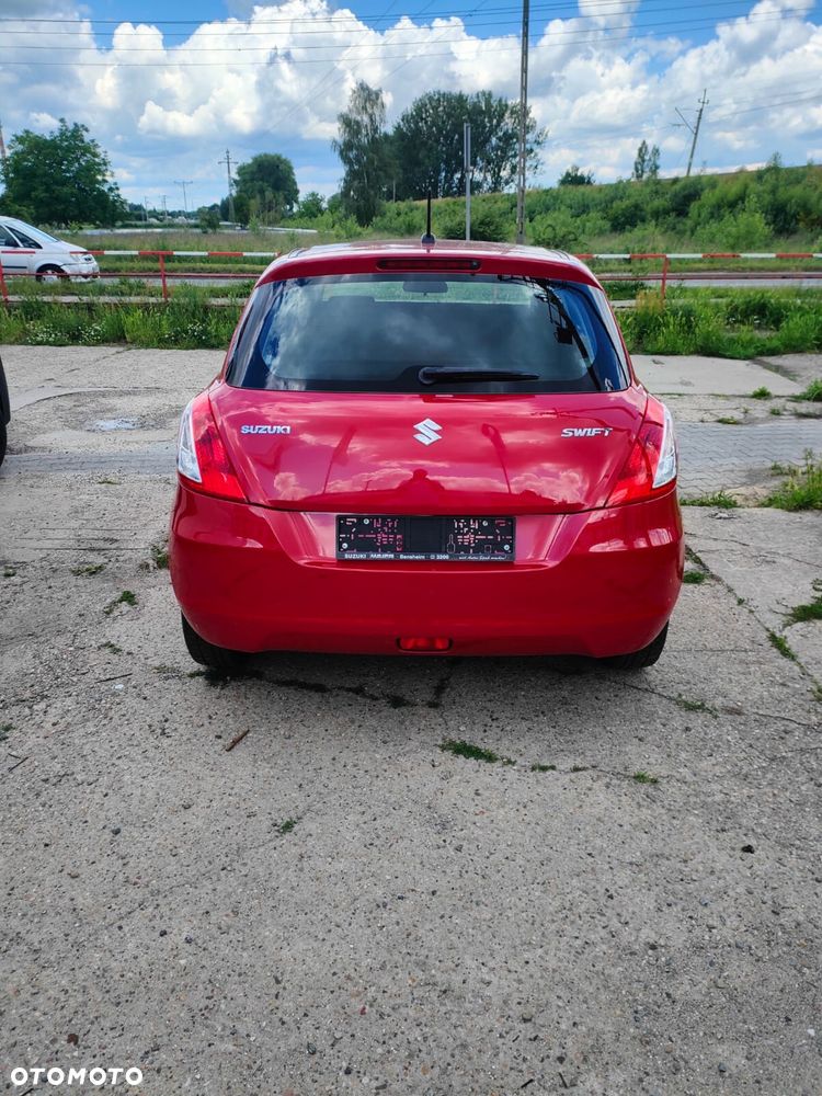Suzuki Swift - 2