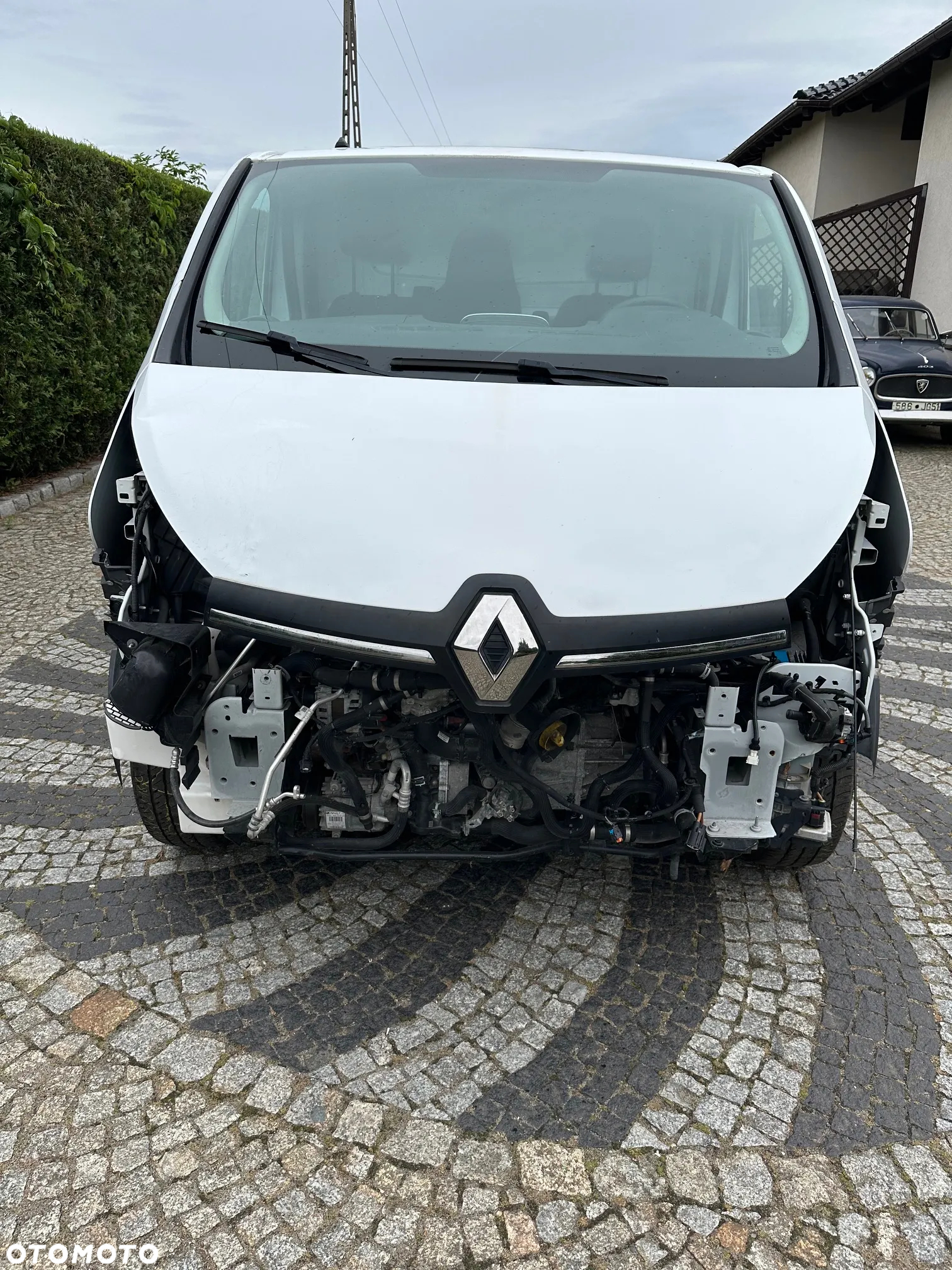 Renault Trafic - 2