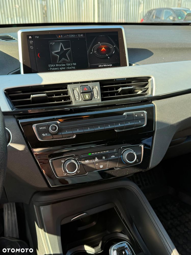 BMW X1 sDrive18i Business Edition - 3