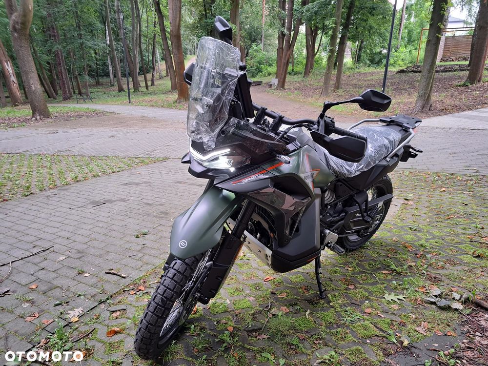 CFMoto MT-X - 4