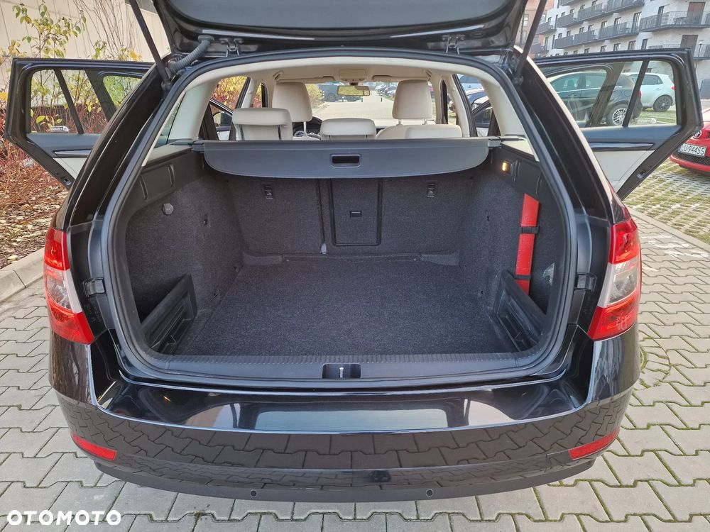 Skoda Octavia 1.6 TDI Style - 17