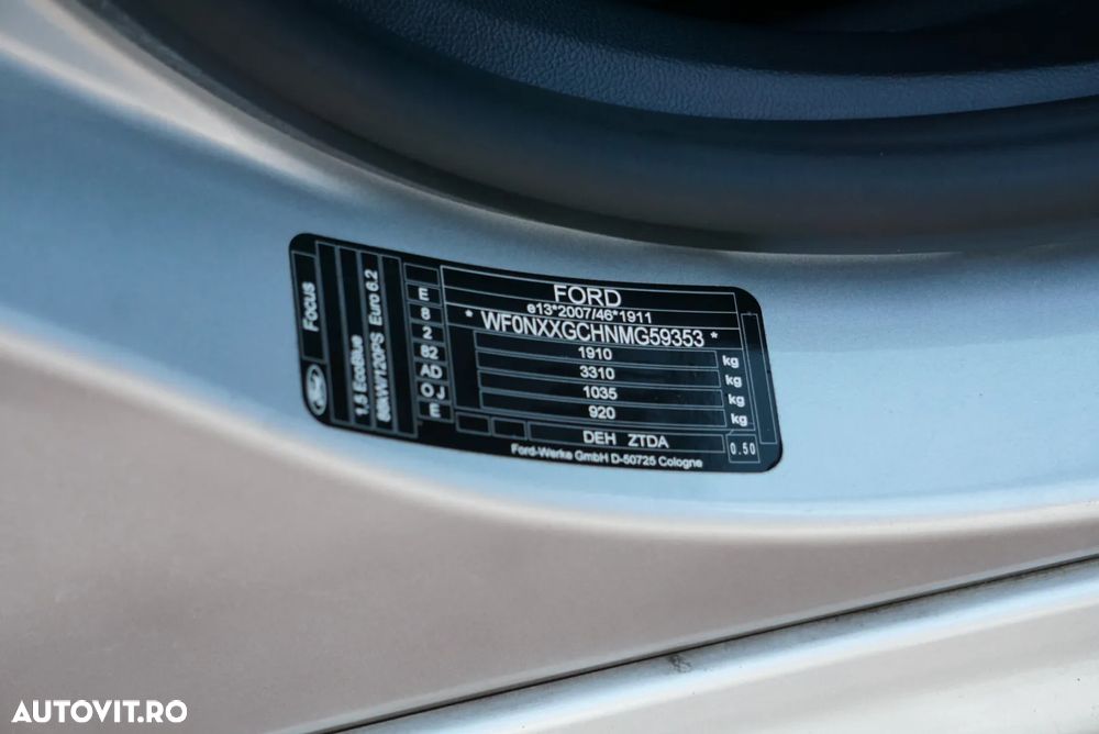 Ford Focus 1.5 EcoBlue Start-Stopp-System Aut. ST-LINE - 30