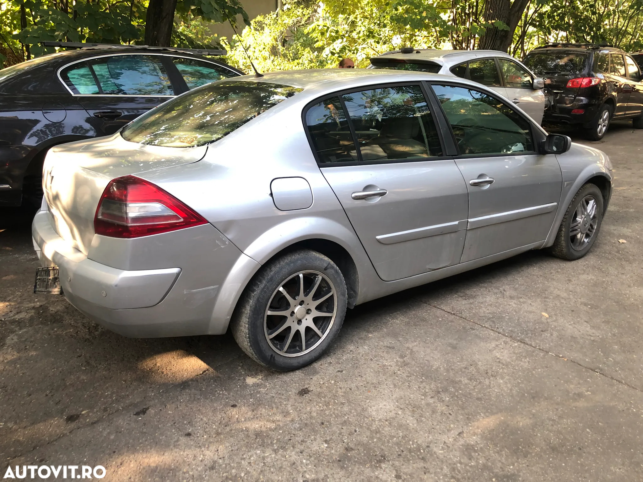 Dezmembrez Renault Megane II facelift 1,5 DCI Euro 4 - 2