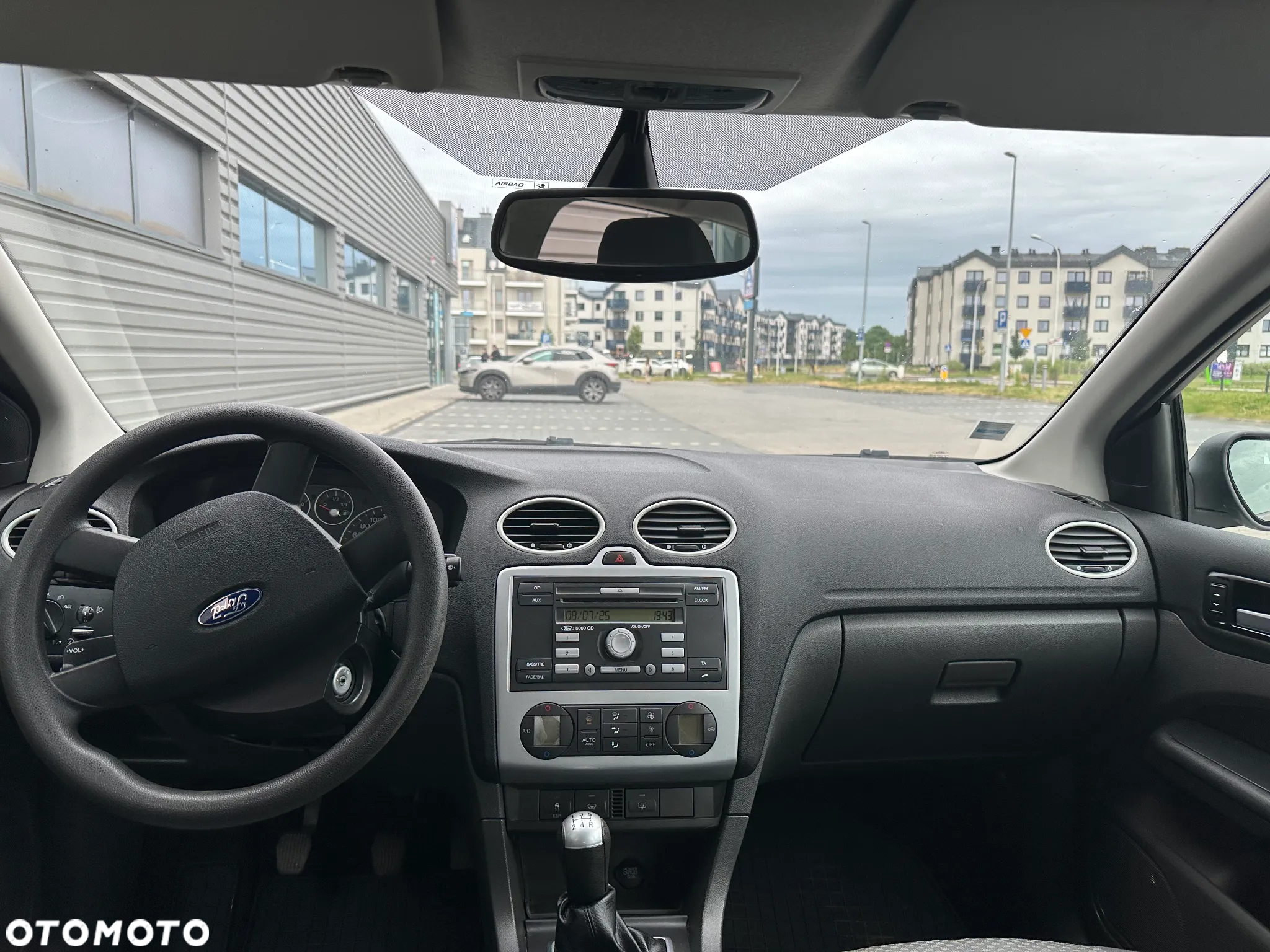 Ford Focus 1.6 Trend - 10