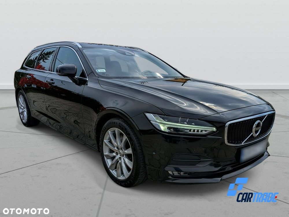 Volvo V90 D5 SCR AWD Momentum Pro - 4