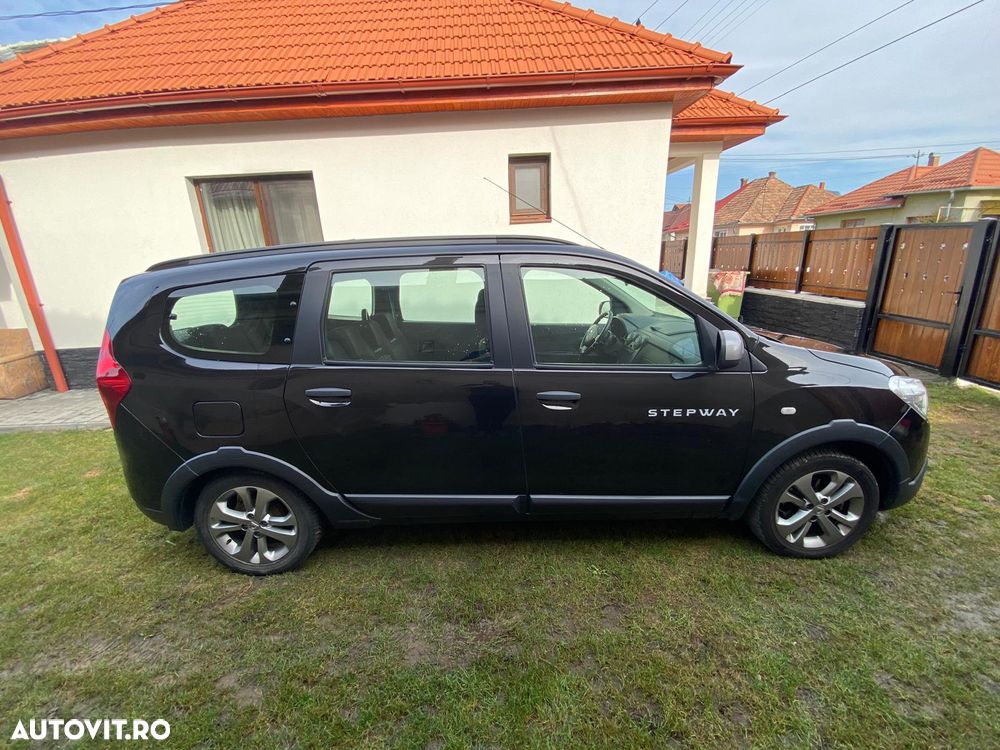 Dacia Lodgy TCe 115 Stepway - 2