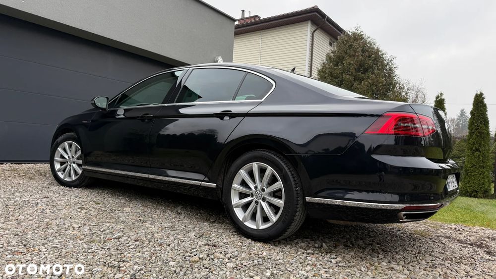 Volkswagen Passat 2.0 TSI (BlueMotion Technology) 4Motion DSG Highline - 2
