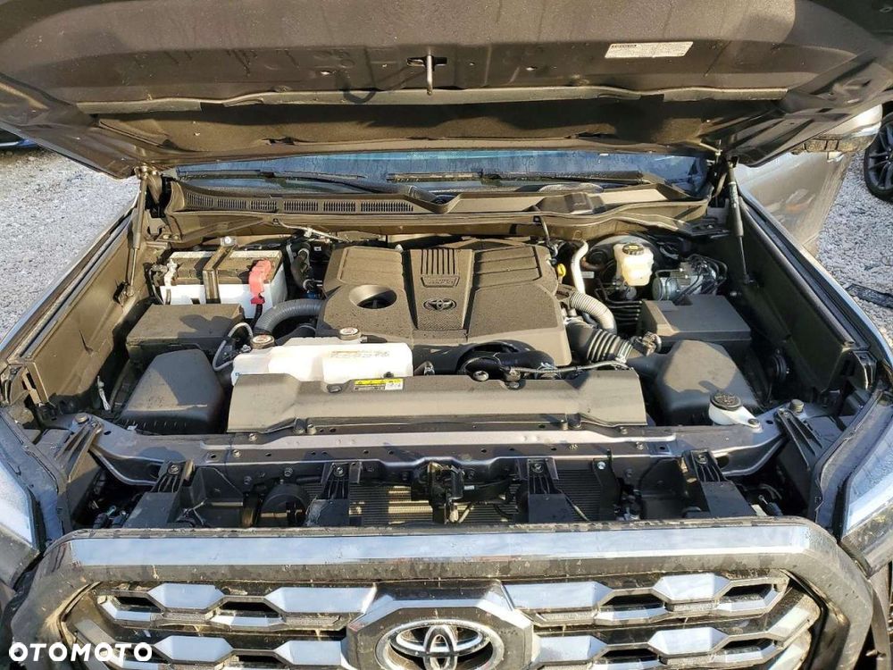 Toyota Tundra - 7