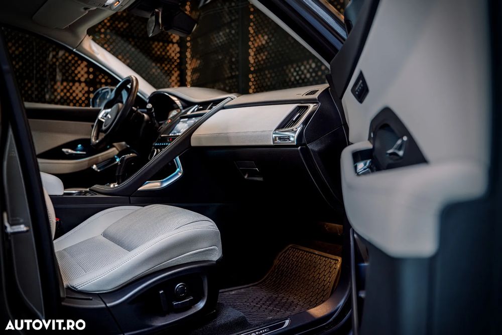 Jaguar E-Pace D180 AWD Aut. R-Dynamic HSE - 18