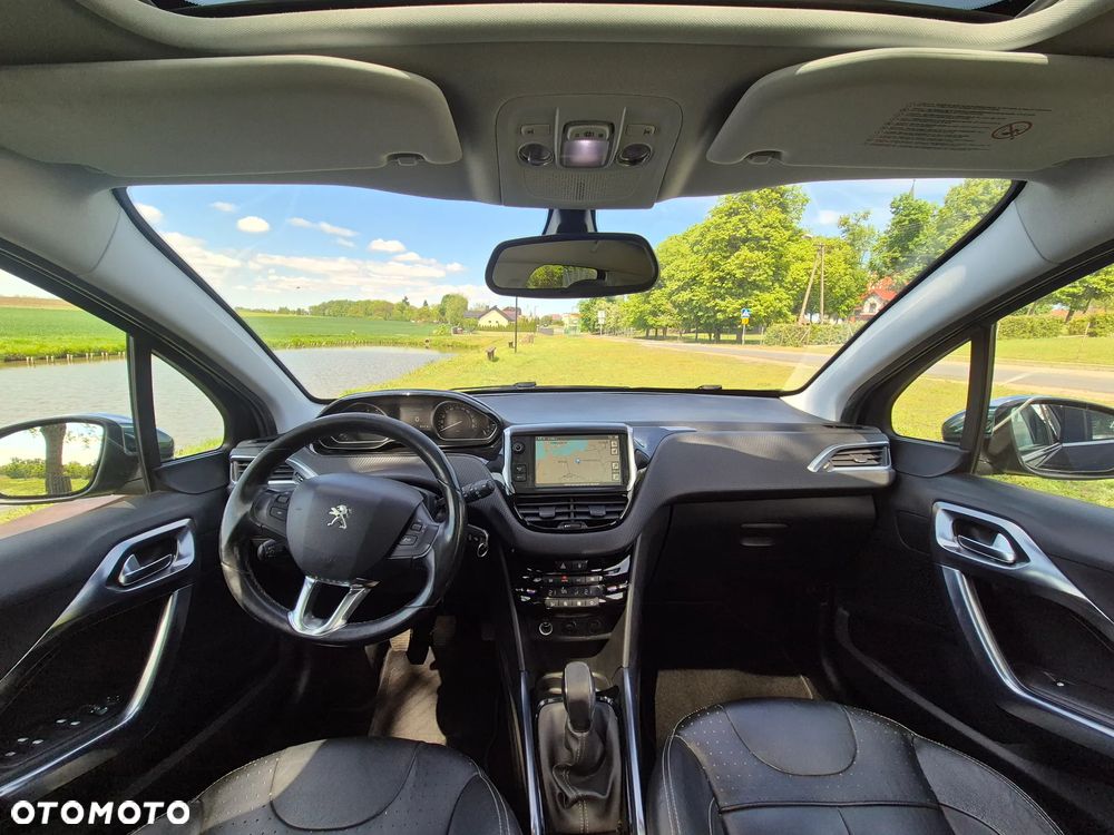 Peugeot 2008 120 VTI Allure - 21
