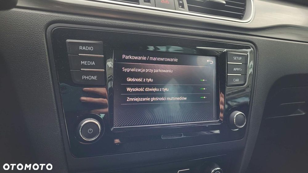 Skoda RAPID - 21