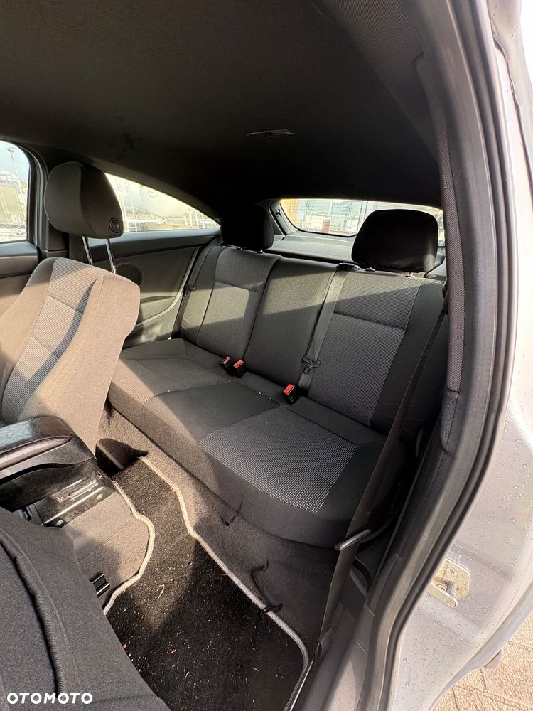 Opel Astra - 22