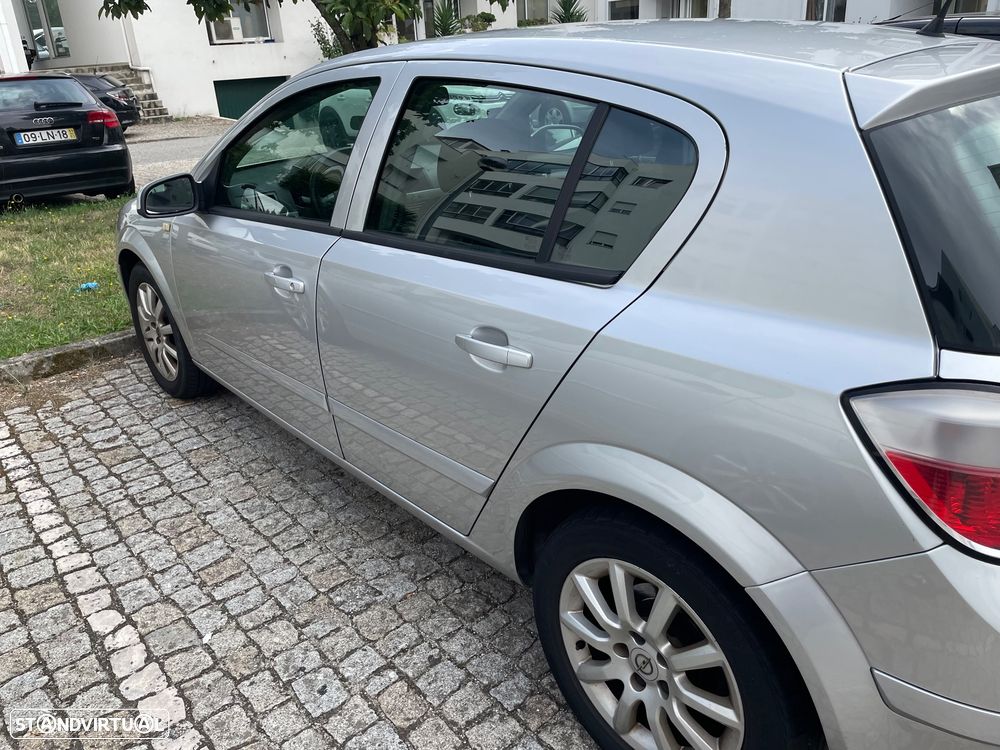Opel Astra - 3