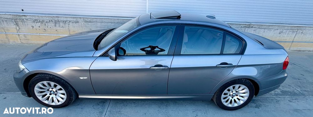 BMW Seria 3 320d DPF - 29