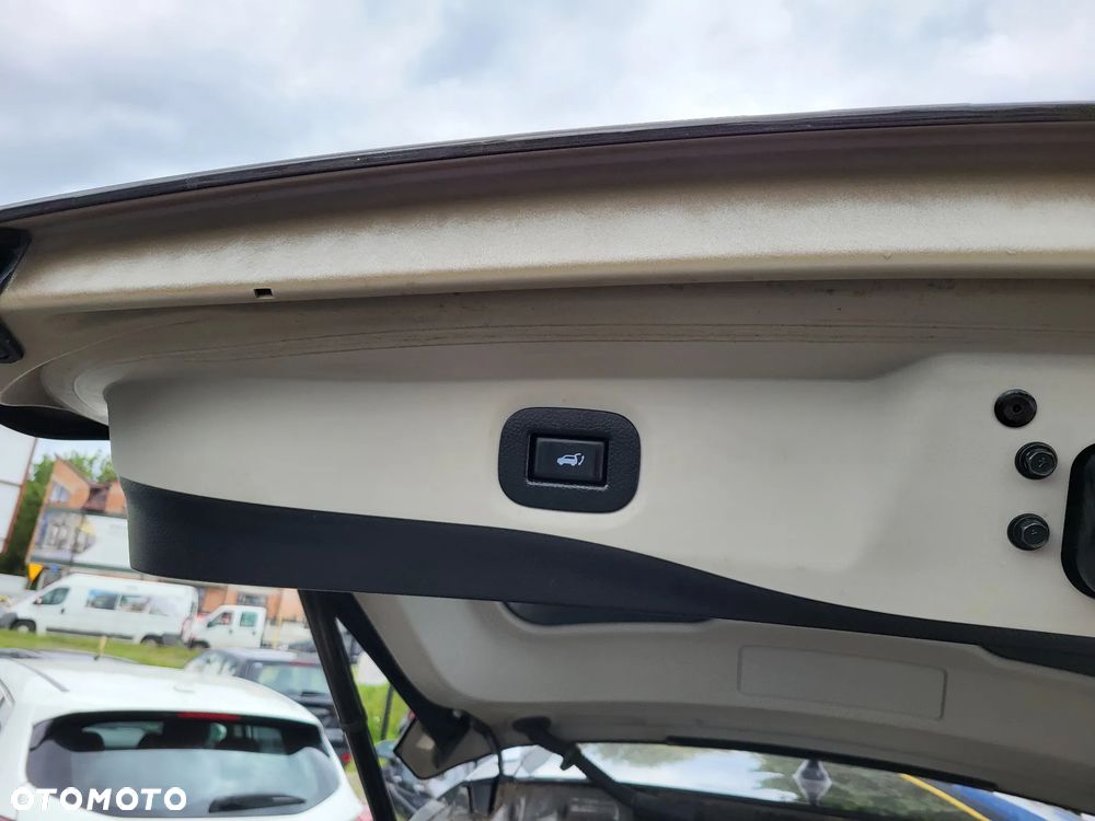 Nissan X-Trail 1.6 DIG-T N-Connecta - 28