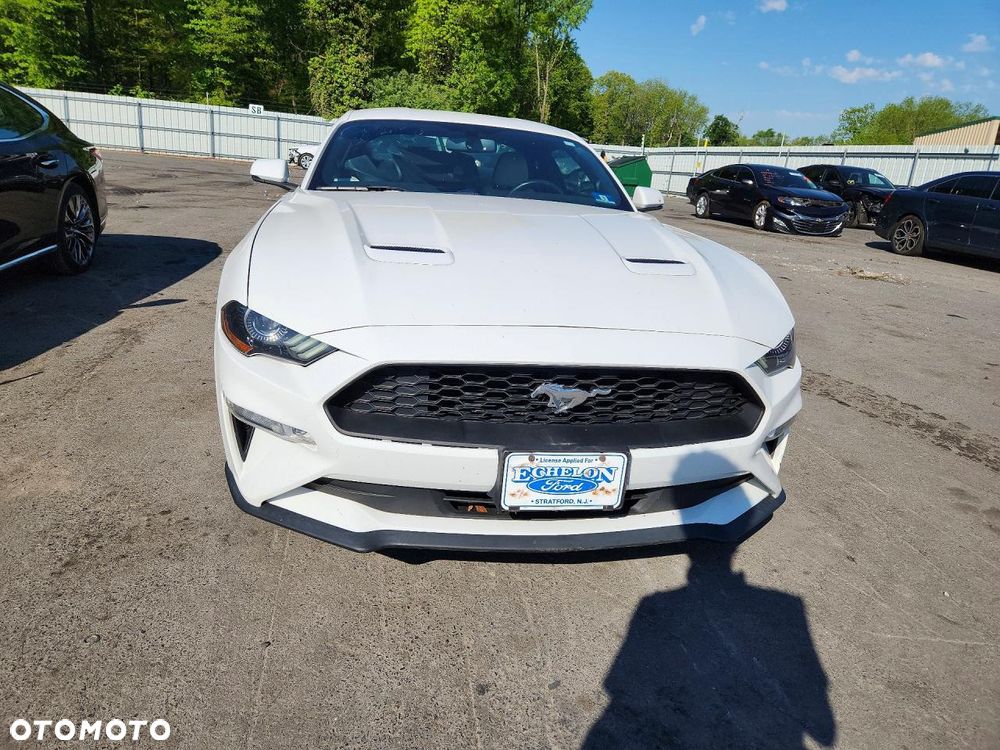 Ford Mustang 2.3 Eco Boost - 2