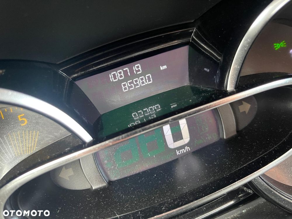 Renault Clio dCi 75 Stop & Start Expression - 16