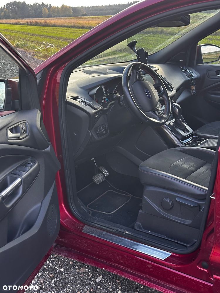 Ford Kuga - 19