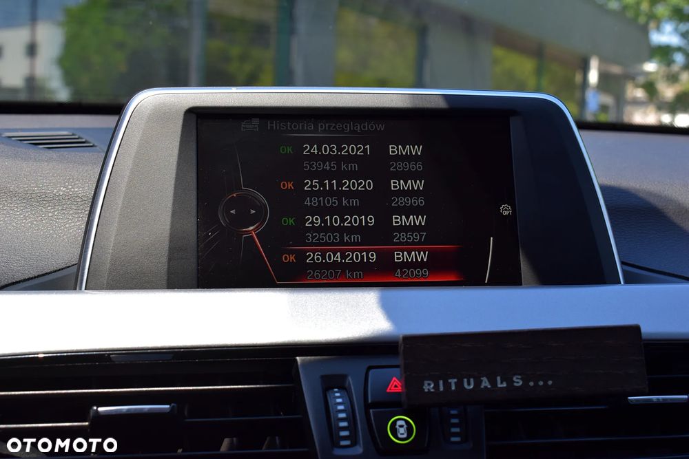 BMW X1 xDrive20i Advantage - 15