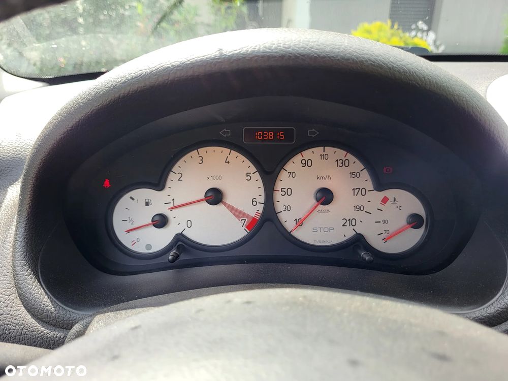 Peugeot 206 1.4 Trendy - 9