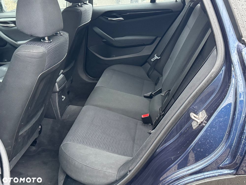 BMW X1 xDrive20i - 20