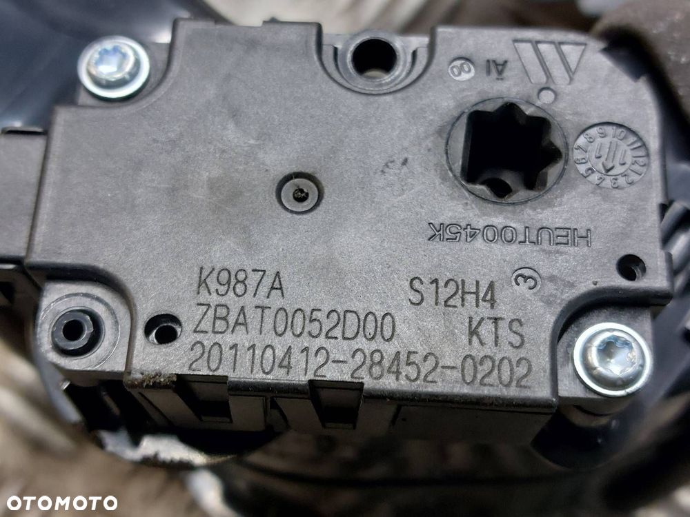 KRATKA NAWIEWU ŚRODKOWA LEWA PRAWA KANAŁ POWIETRZA AUDI A7 4G - 14