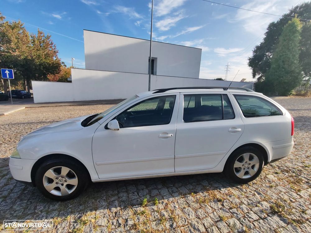 Skoda Octavia Break - 6