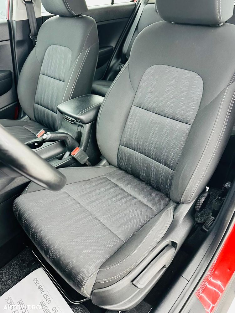 Kia Sportage 1.6 GDI 2WD Attract - 14