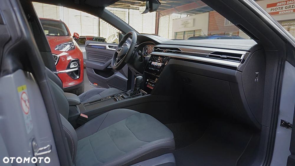 Volkswagen Arteon 2.0 TSI R-Line DSG - 17