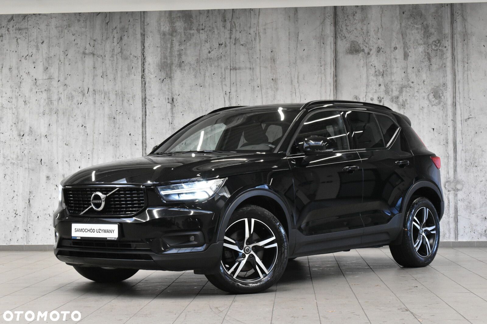 Volvo XC 40 - 1
