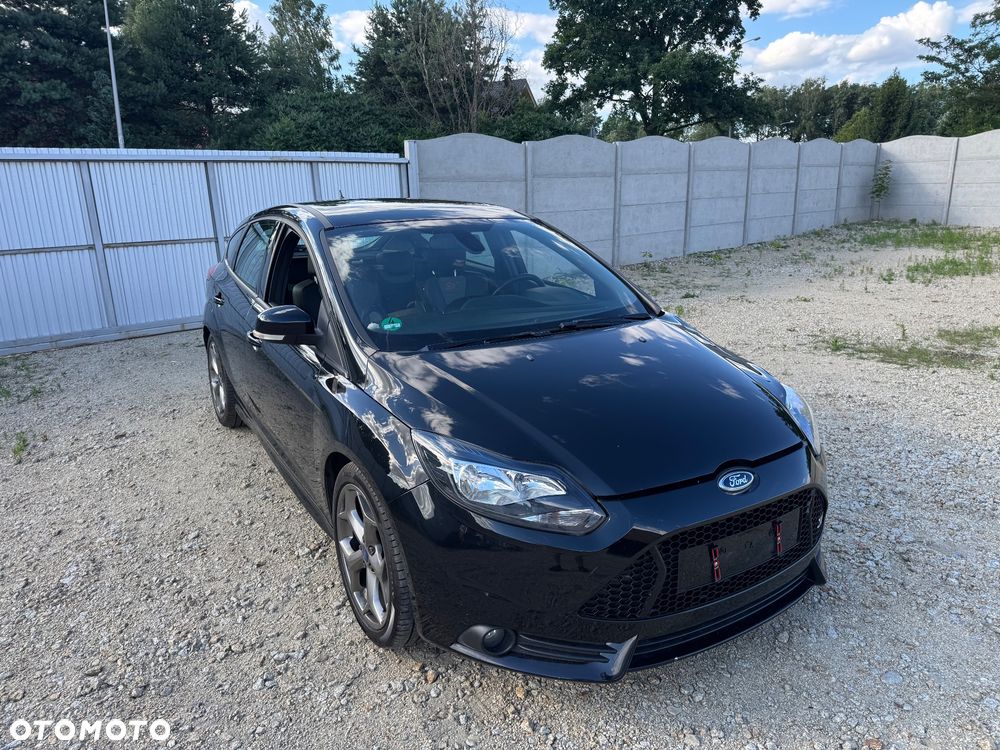 Ford Focus 2.0 EcoBoost ST - 1